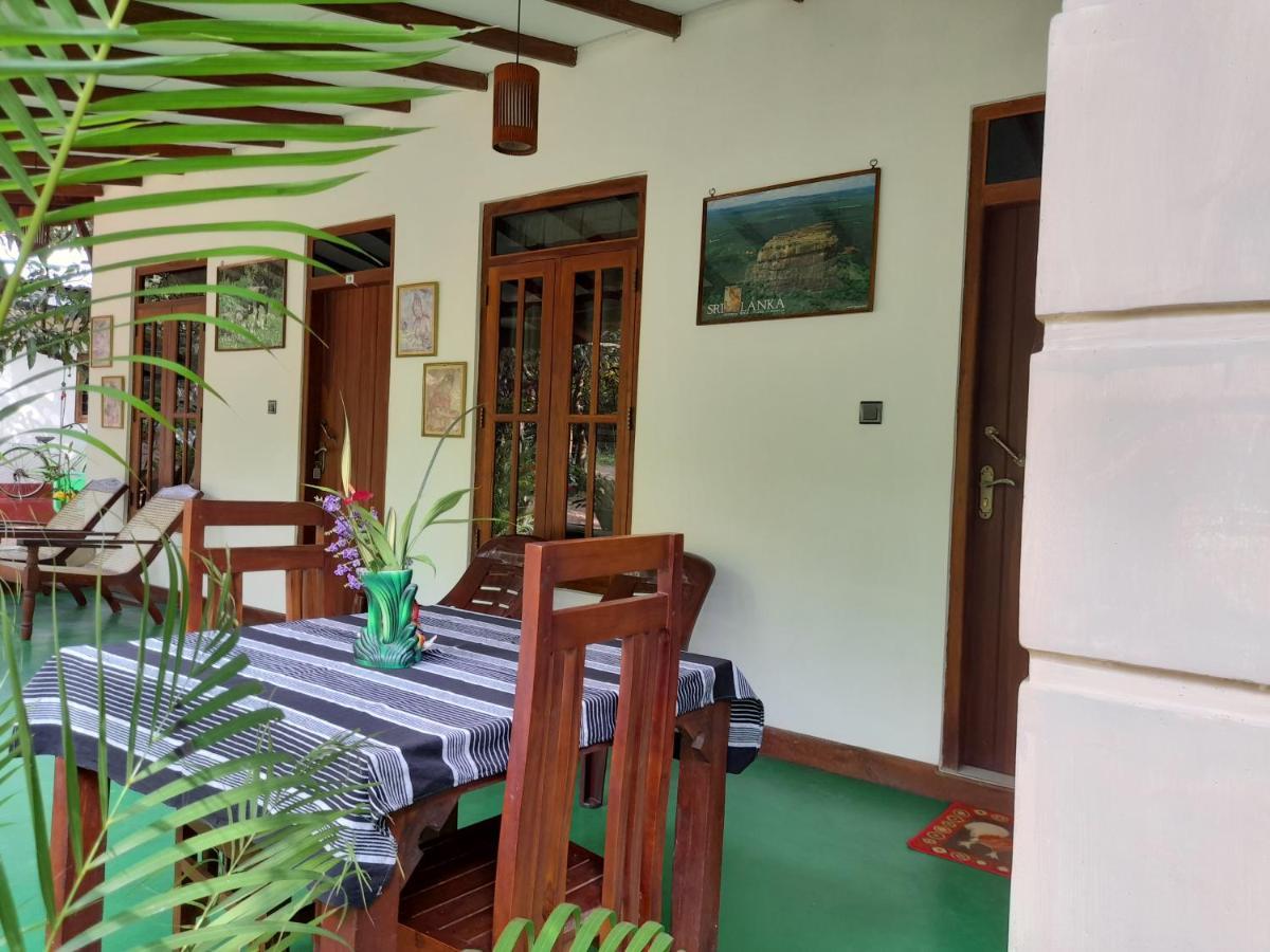 Sigiri Jungle Villa สิกิริยา ภายนอก รูปภาพ